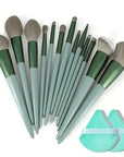 Flawless Finish Professional Makeup Brush Set